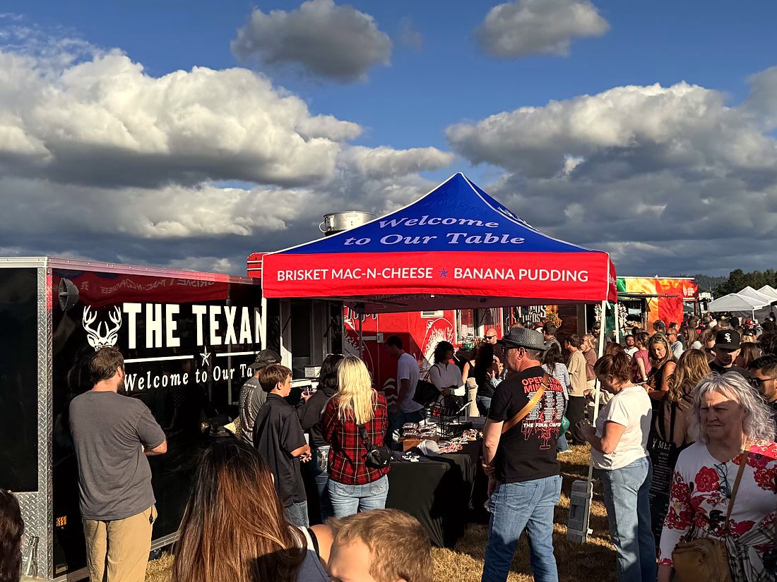 The Texan Express trailer