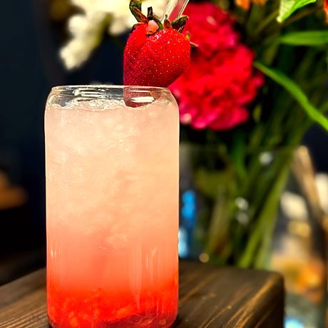Strawberry lemonade